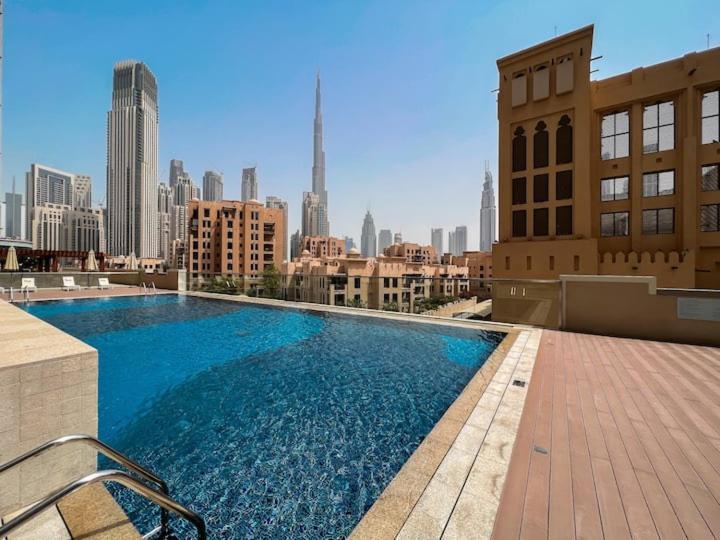Burj Khalifa View - 2Br And Maid - Downtown Appartement Dubai Buitenkant foto